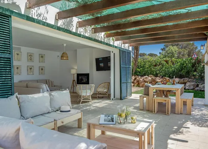 Pepponi Ferienhaus Sant Lluís